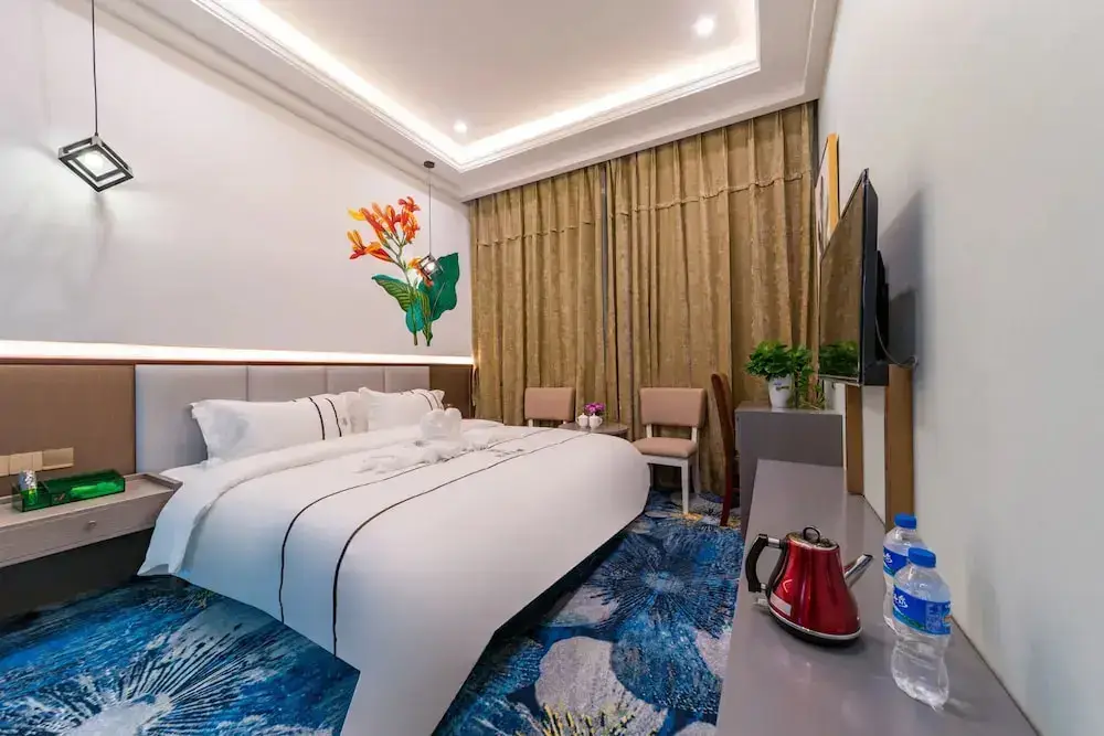 Куньмин: Love Home Theme Hotel Kunming Airport