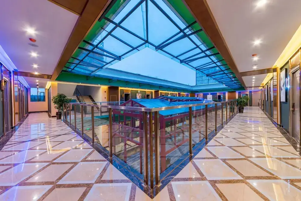 Куньмин: Love Home Theme Hotel Kunming Airport
