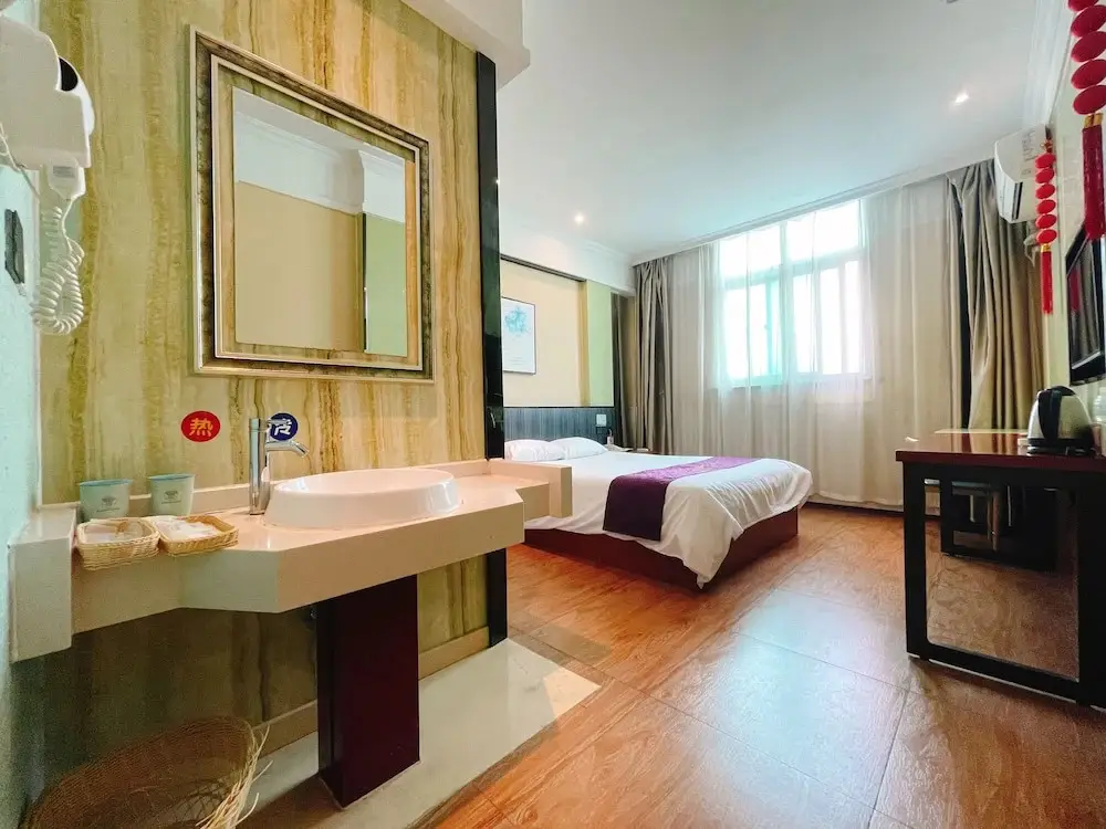 Уси: East Maples Inn