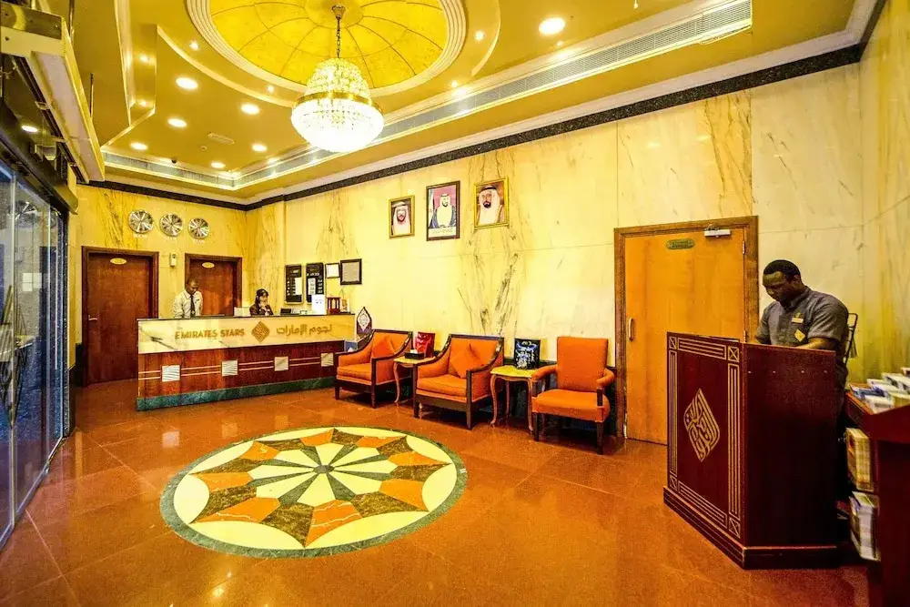 Шарджа: Al Khan Corniche Road Deluxe - 1 Br Apts