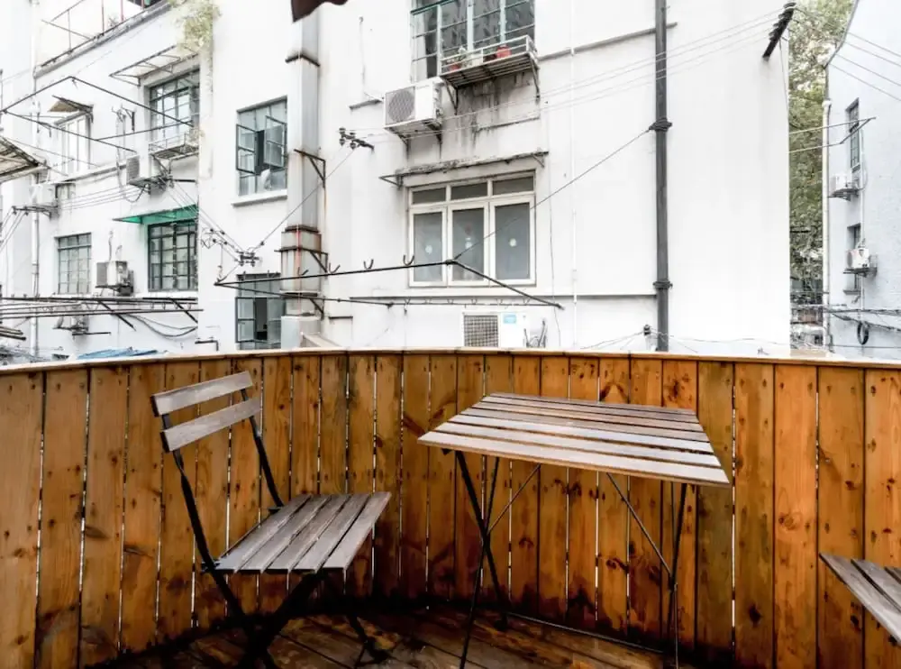 Шанхай: Hush Terrace House Near Iapm Mall