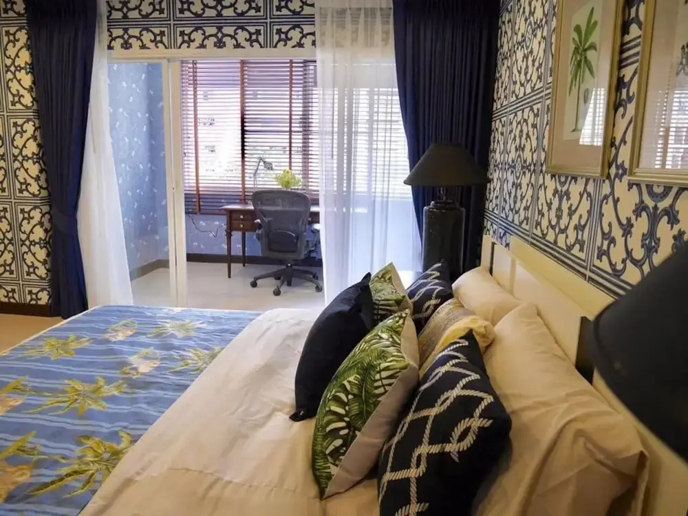Паккрет: 4-Bedroom Luxury Apartment on Changwattana Road