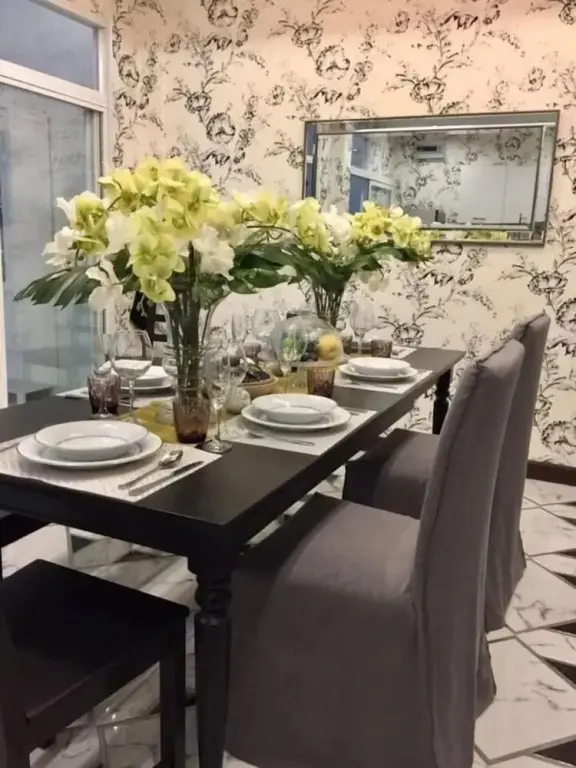Паккрет: 4-Bedroom Luxury Apartment on Changwattana Road