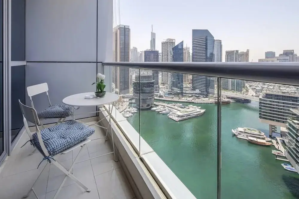Дубай: Frank Porter Bay Central 1