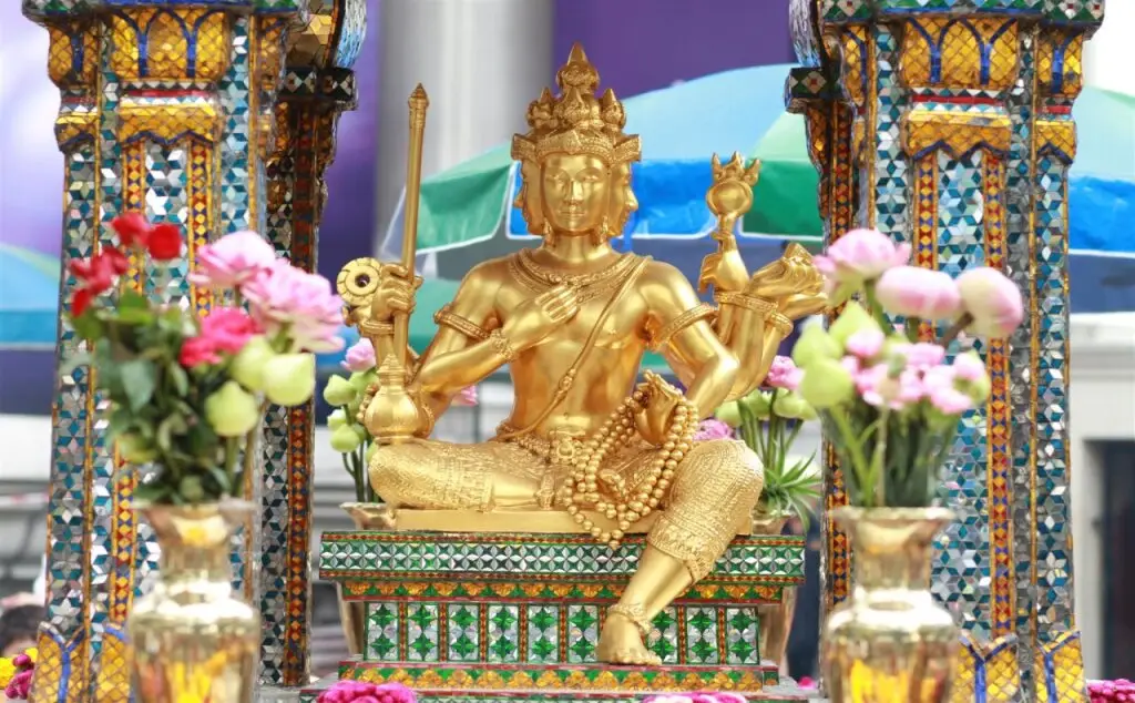 Бангкок: Nikko Mahanakorn