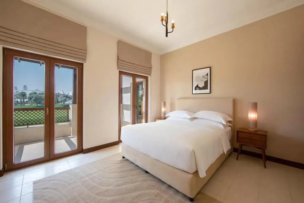 Дубай: Dubai Creek Golf & Yacht Club