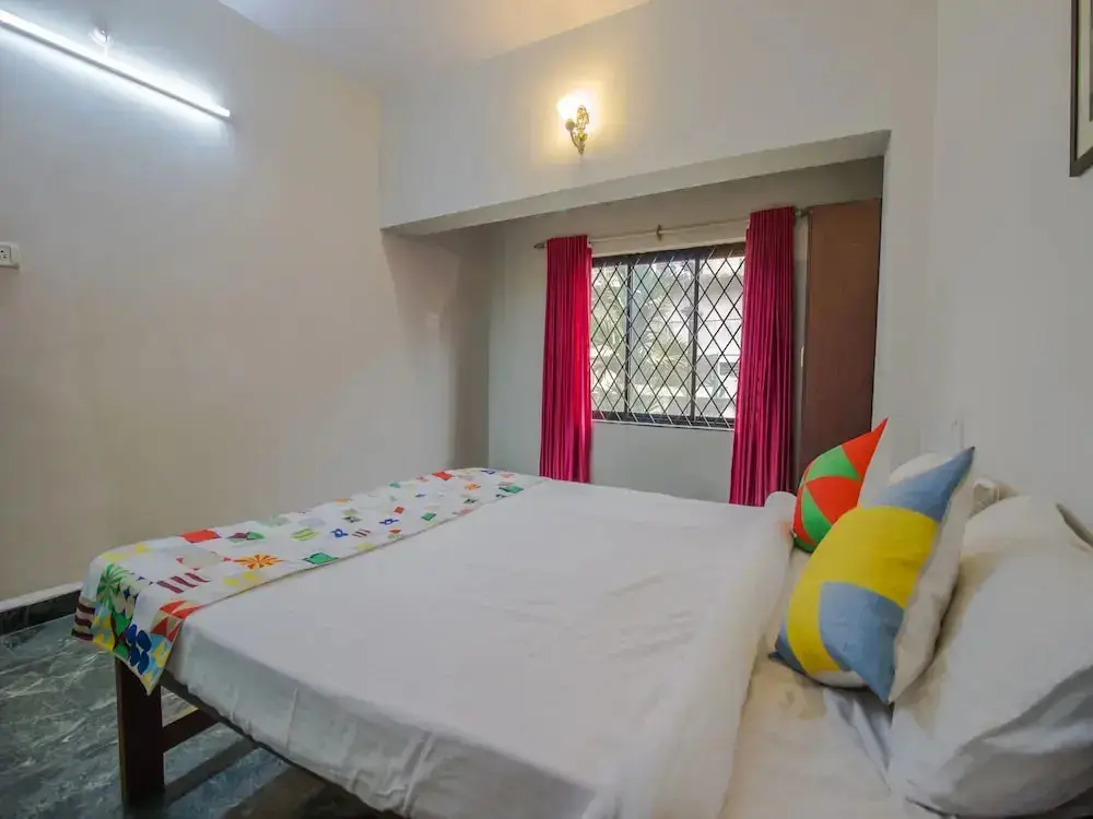 Морджим: Oyo 14181 Home Green View 2bhk Morjim