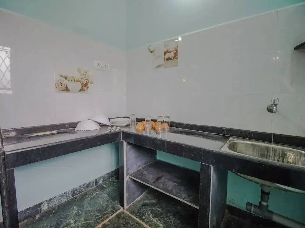 Морджим: Oyo 14181 Home Green View 2bhk Morjim