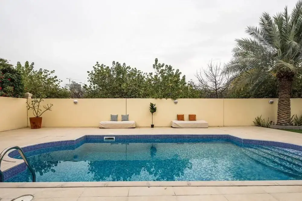 Дубай: Grand Villa w/ Private Pool in Meadows - Sleeps 10