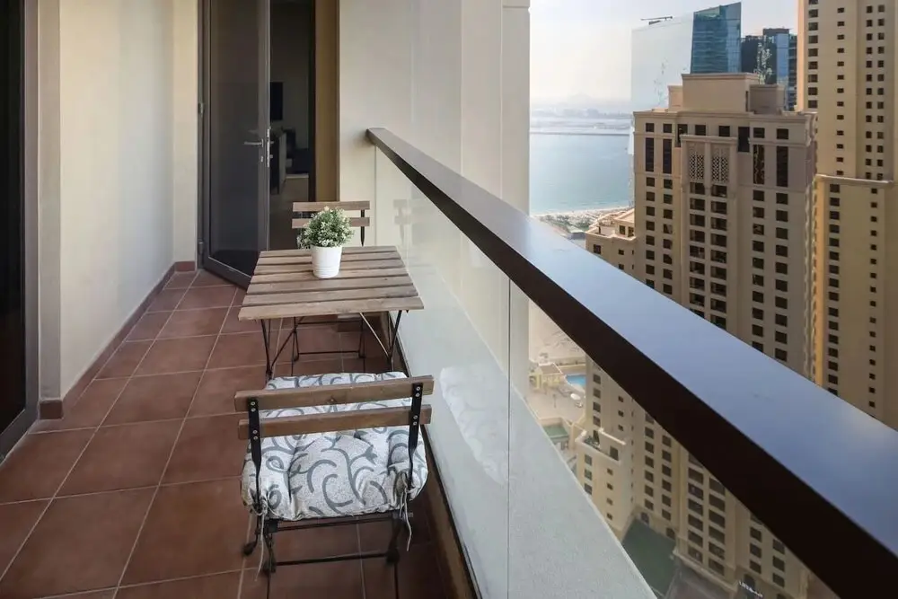 Дубай: 2BR in JBR w/ Mesmerizing Marina Views! Sleeps 6!