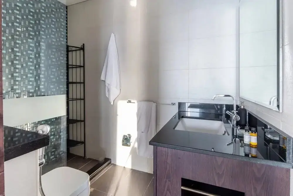 Дубай: 2BR Modern Luxury Masterpiece in Dubai Marina!