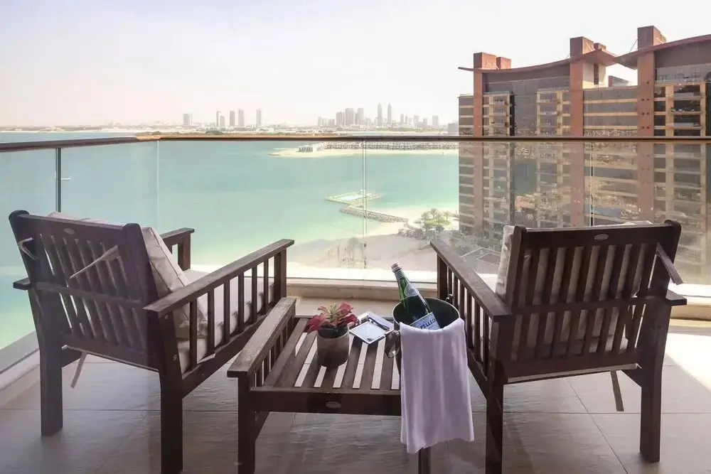 Дубай: Beachfront 1BR in Tiara - Gorgeous Sea Views!
