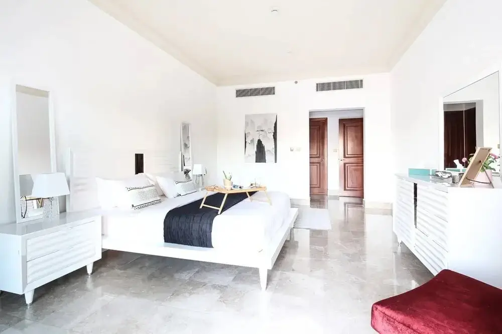 Дубай: Direct Beach Access! - Luxurious 1BR in Fairmont