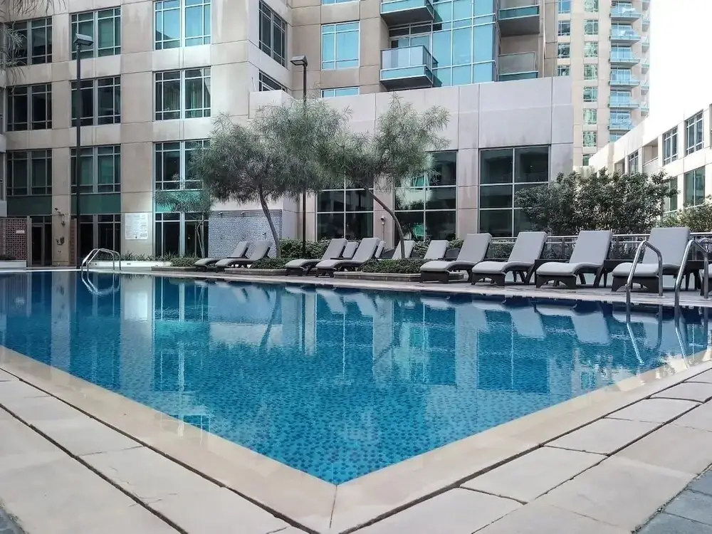 Дубай: Bright and Spacious 1BR in Downtown Dubai