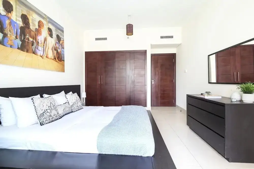 Дубай: Bright and Spacious 1BR in Downtown Dubai
