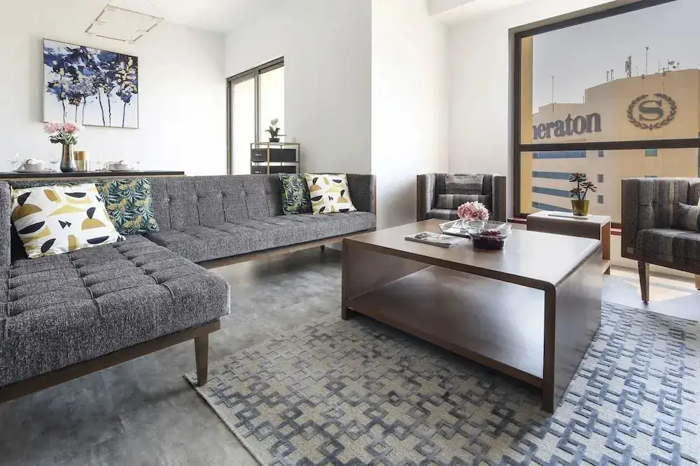 Дубай: Elegant + Upscale 3BR in JBR With Full Sea Views!