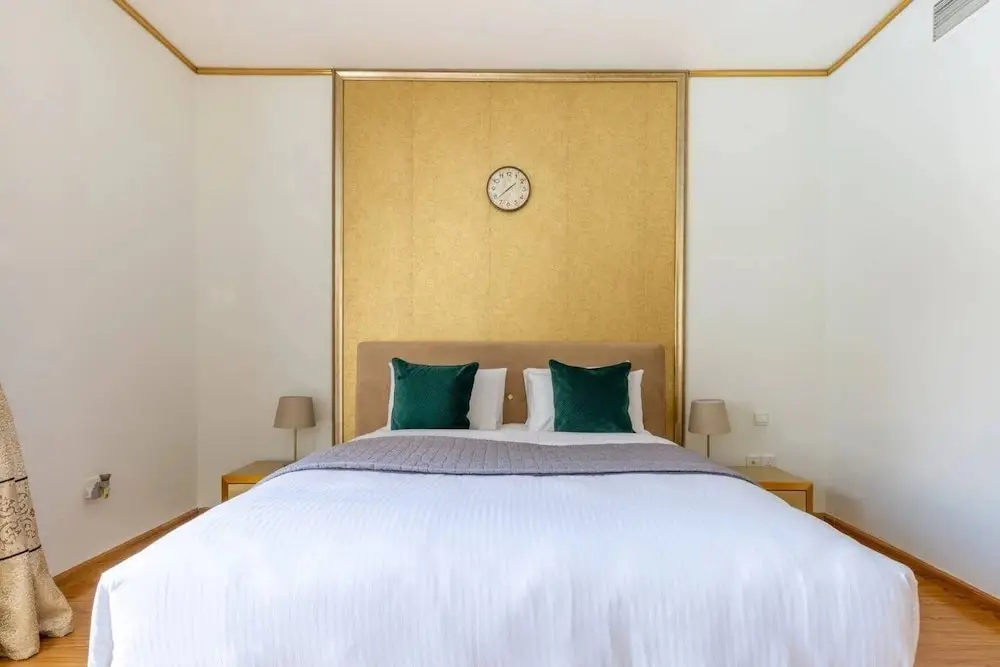 Дубай: Bright & Spacious 1BR in JVC - Sleeps 3!