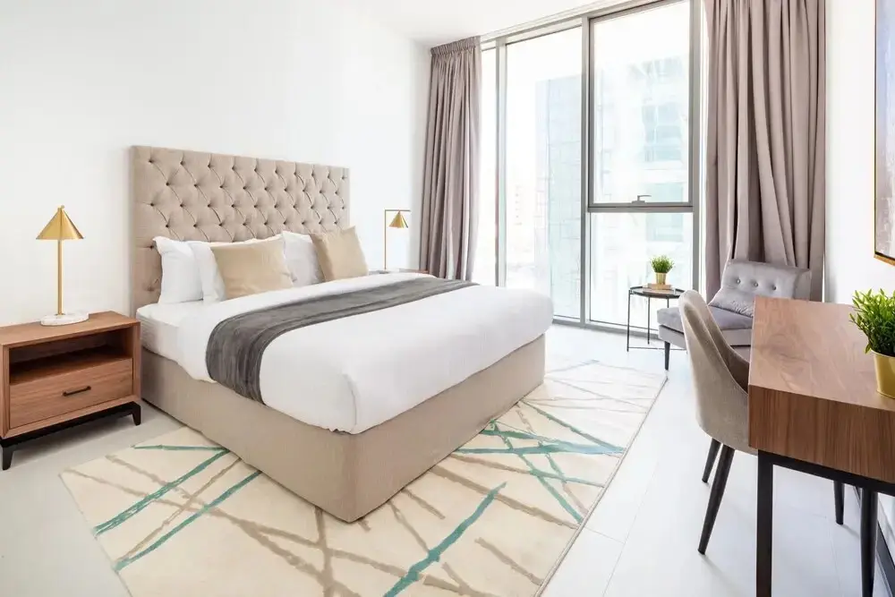 Дубай: Glamorous 1BR Apt on Palm Jumeirah - Near the Beach!