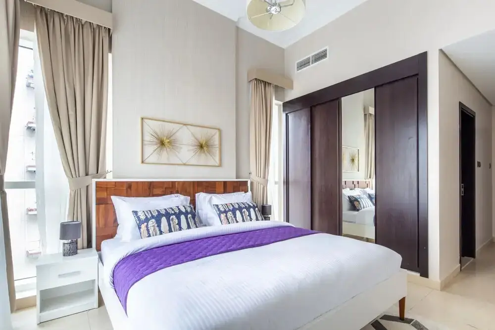 Дубай: Artistically Designed 3BR in Downtown Dubai - Sleeps 8!