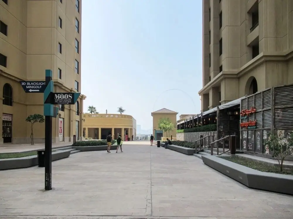 Elegant 2BR in JBR With Stunning Marina Views! — фото 1