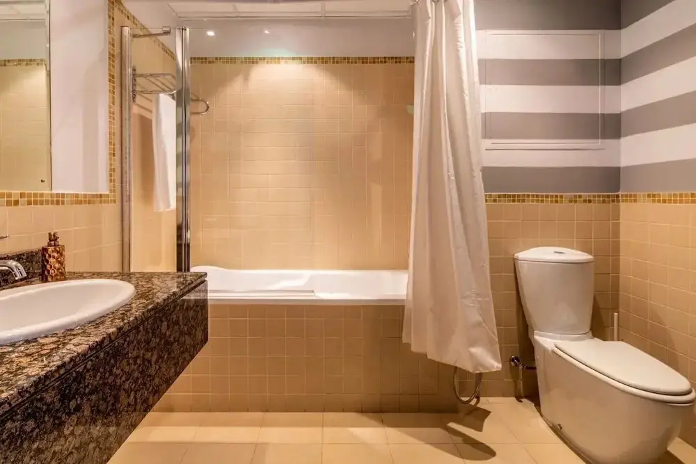 Дубай: Elegant 2BR in JBR With Stunning Marina Views!