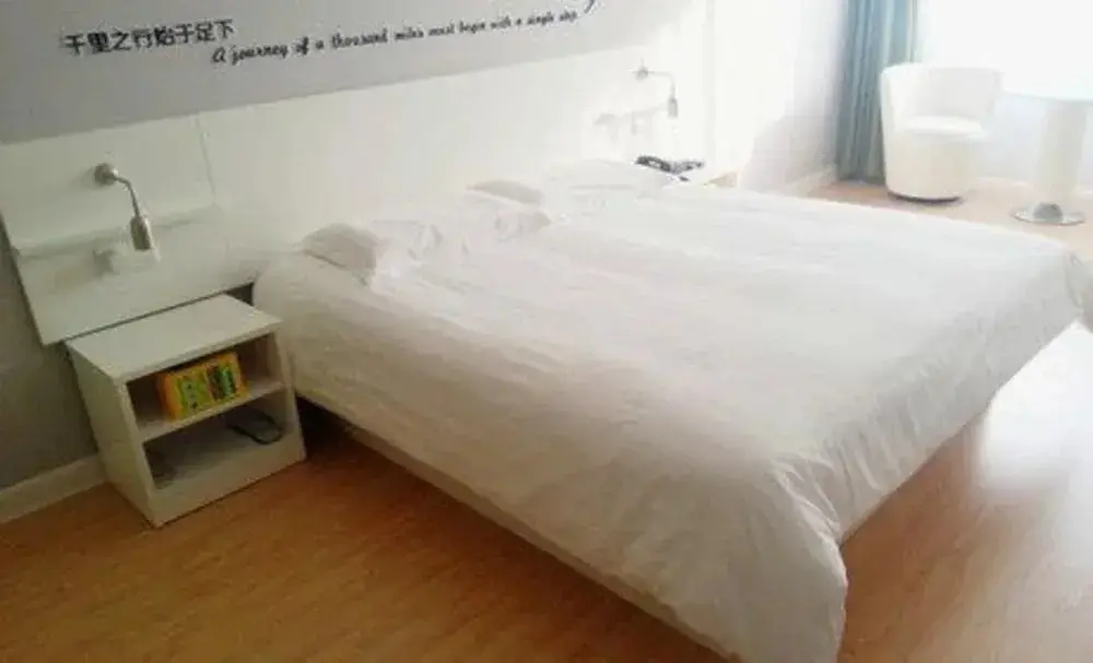 Циндао: Motel168 Qingdao Licun Fengshan Road