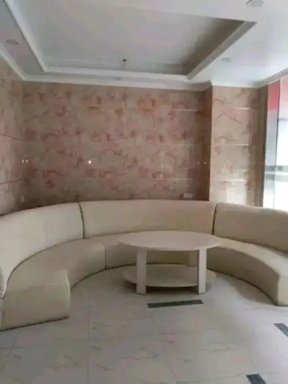 Шэньчжэнь: OYO 8016 Qiao Jia Business Hotel
