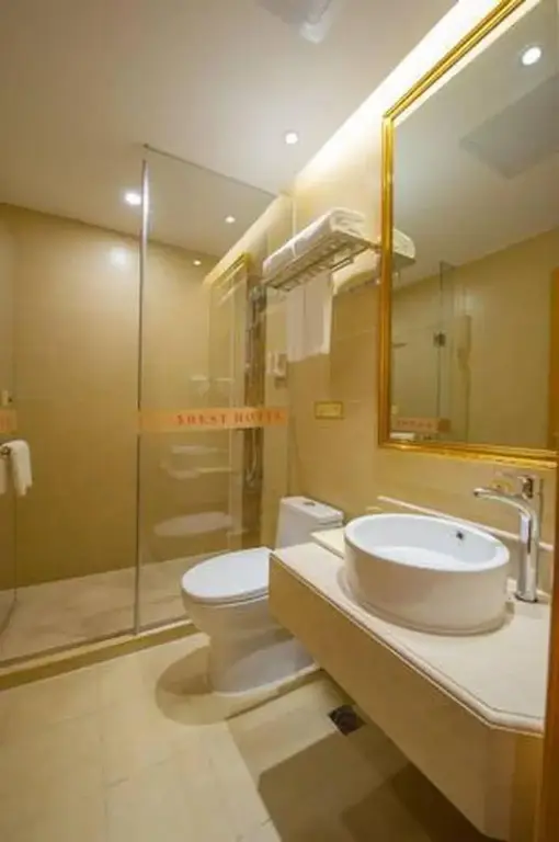 Лючжоу: Vienna 3 Best Hotel Liuzhou Sanjiang Yuejiang Road Branch