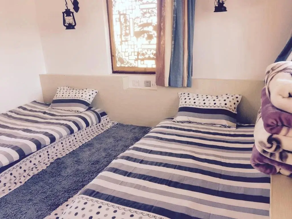 Дали: 90 Youth Hostel Shaxi