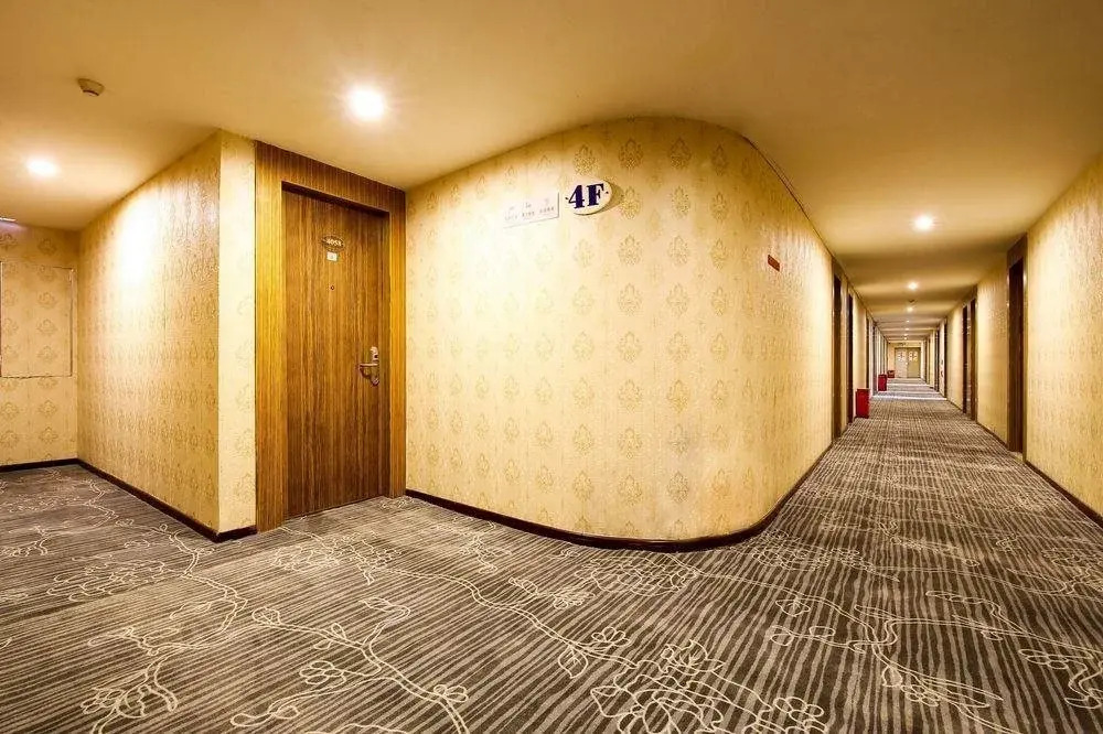 Шэньчжэнь: OYO 8019 Jin Hai Yue Hotel