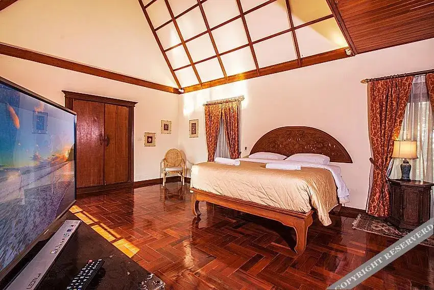 Паттайя: Villa Baan Wat -5BR Private Pool in Naklua Pattaya