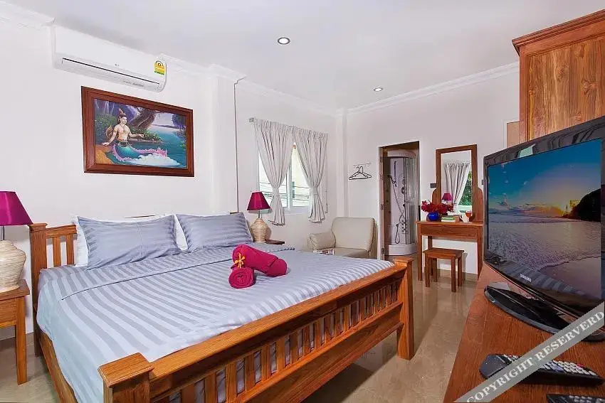 Паттайя: Villa Baan Nomella-4Bed with Pool&Jacuzzi Pattaya