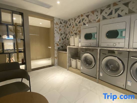 Шанхай: Yiju Hotel (Shanghai Caohejing Development Zone Subway Station Branch)