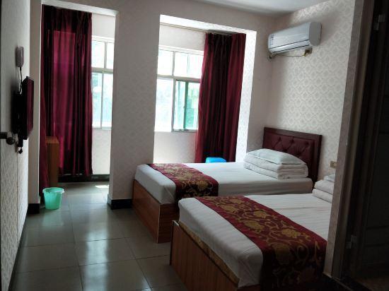 Чунцин: Mingyuan Apartment