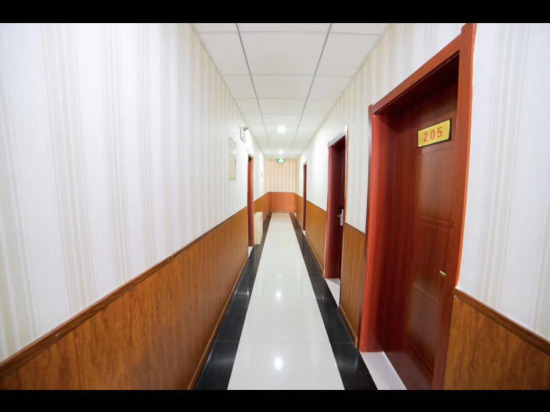 Тяньцзинь: OYO zhengruitai hotel, tianjin