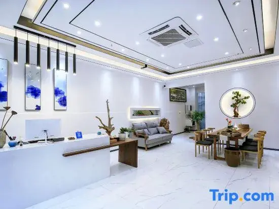 Яншо: Yangshuo Zhoujia Xiaoyuan Homestay (Songcheng Qiangu Scenery Area Shop)