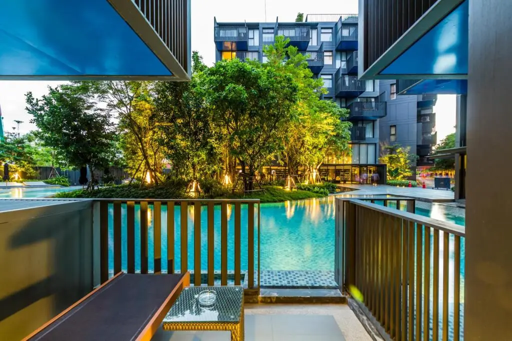D144 - Unique pool access apartment in The Deck Patong, 2 pools and gym., Patong, Phuket, Thailand — фото 1