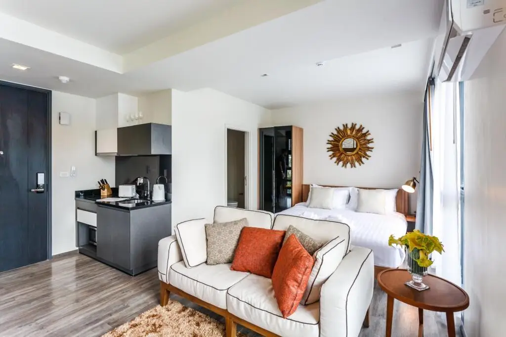 Кату: D263 - Mountain view 7th floor studio with pool & gym, central Patong, Patong, Phuket, Thailand