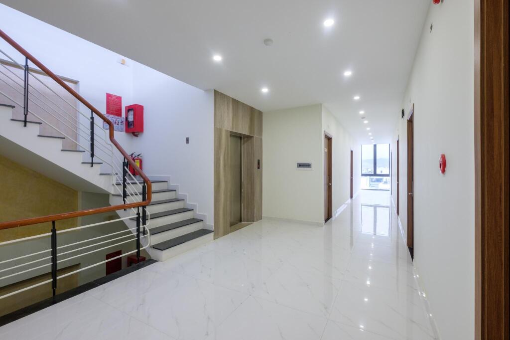 Дананг: Luxury Hotel by OYO Rooms