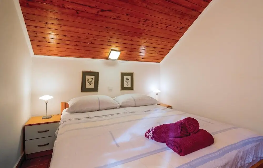 Игало: Beautiful Home in Njivice With Wifi and 2 Bedrooms