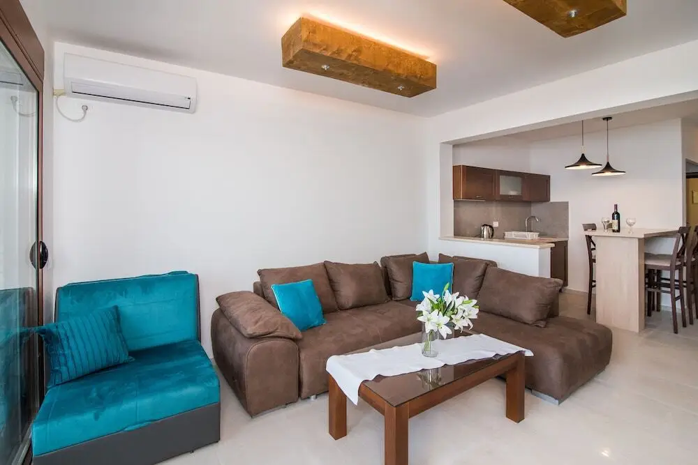 Бар: Arabela 2 Apartments