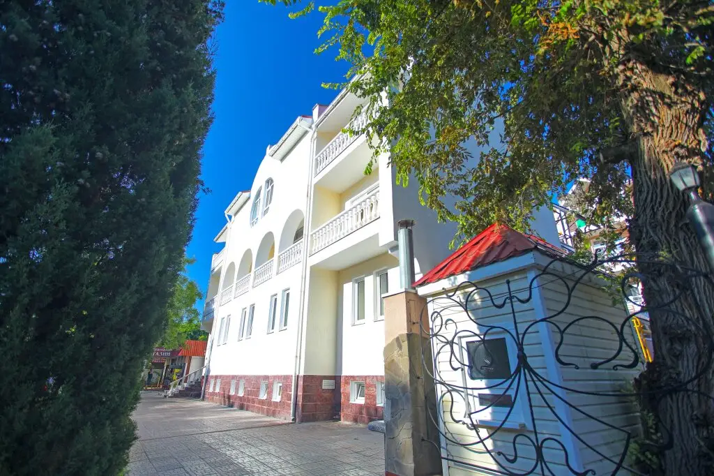 Евпатория: Russkoe More