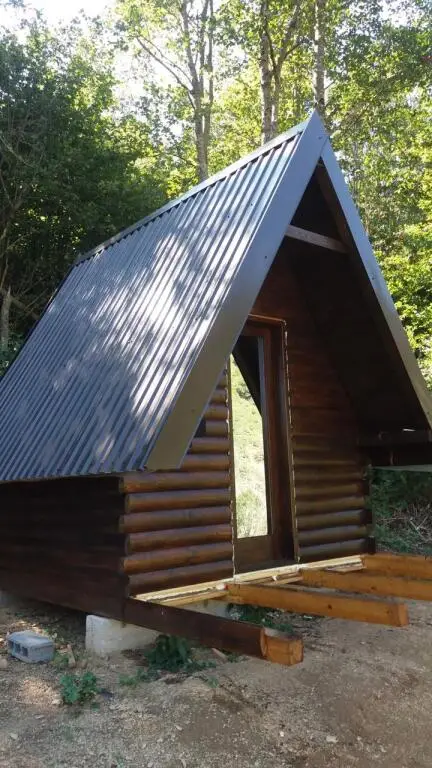 Подгорица: Verusa Bungalow	
