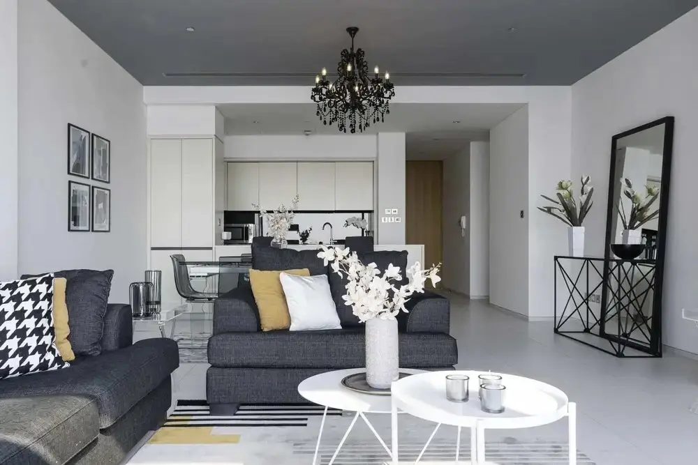 Дубай: GuestReady - City of Colors INDEX