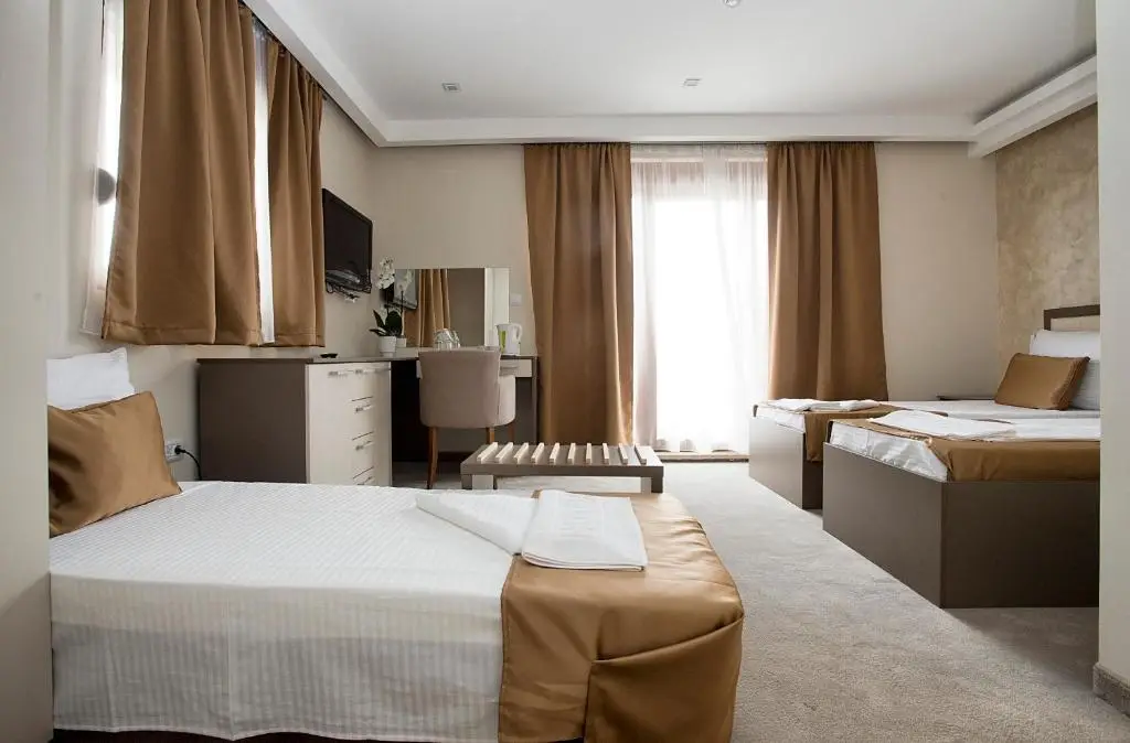 Подгорица: Hotel Fobra