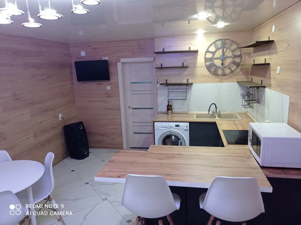Архипо-Осиповка: Гостевой дом Gornaia 8b