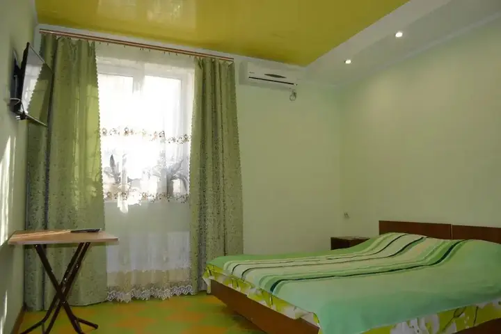 Евпатория: Zolotoi Linkor Guest House
