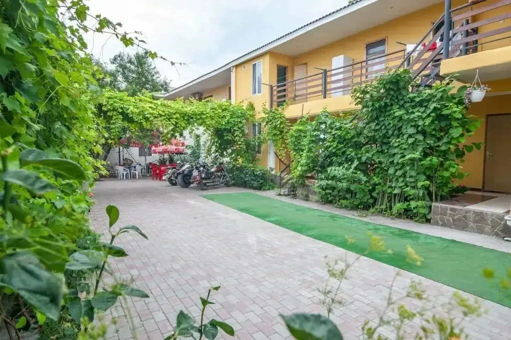 Cha-Cha Guest House — фото 1