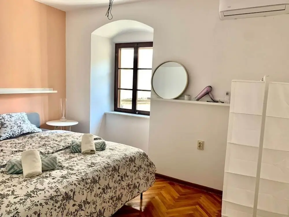 Доброта: Maison du Sud / Apartment 3 Bed. in old Town Kotor
