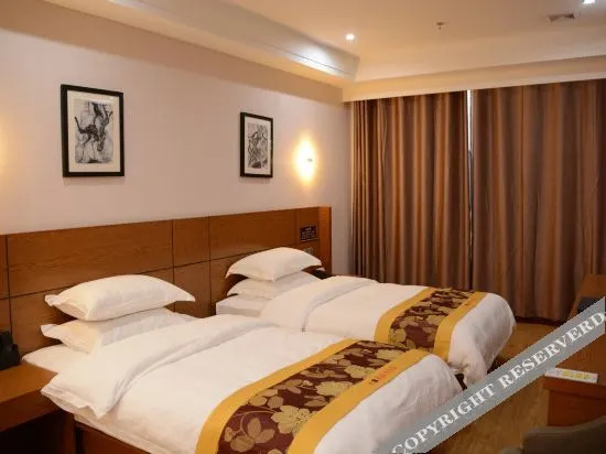 Шиянь: Super 8 Hotel (Shiyan Airport Bailang East Road)